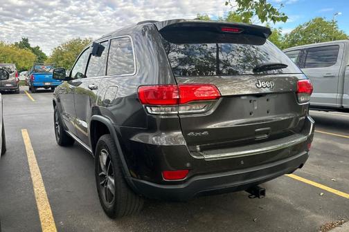Granite Crystal Clearcoat Metallic 2017 Jeep Grand Cherokee Limited