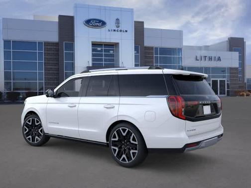 Star White 2026 Ford Expedition Platinum