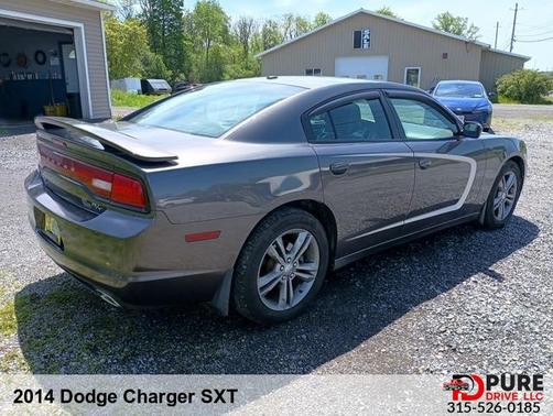 2014 Dodge Charger SXT