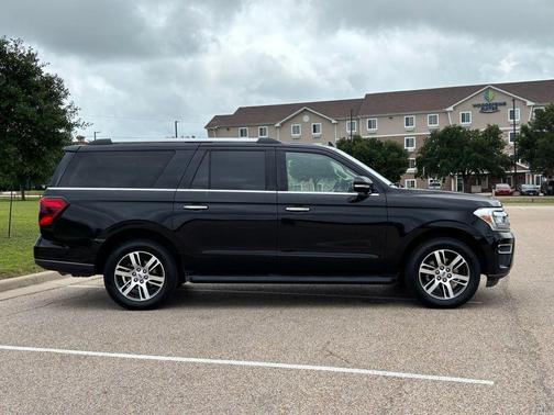 AGATE BLACK METALLIC 2024 Ford Expedition Max Limited