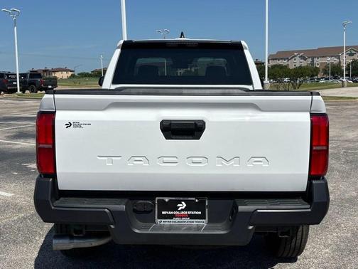 2025 Toyota Tacoma SR