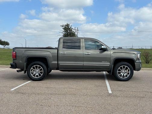 2018 GMC Sierra 1500 Denali