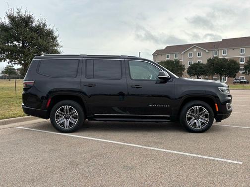 2025 Jeep Wagoneer Carbide 4x4