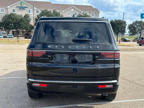 2025 Jeep Wagoneer Carbide 4x4