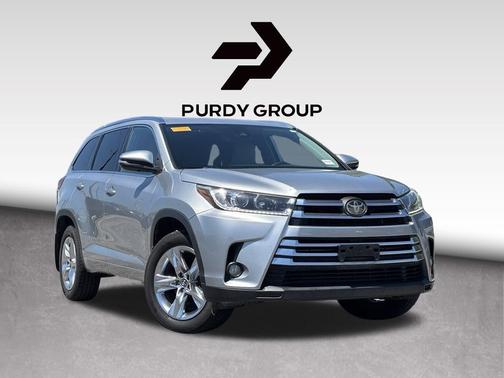 Celestial Silver Metallic 2018 Toyota Highlander Limited