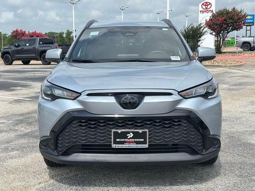 2023 Toyota Corolla Cross Hybrid SE