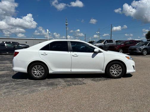 2014 Toyota Camry XLE