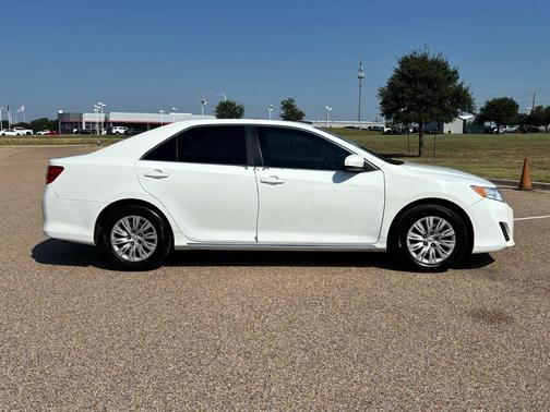 2014 Toyota Camry XLE