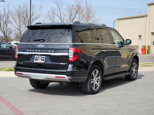 AGATE BLACK METALLIC 2024 Ford Expedition Limited