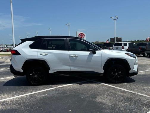 2023 Toyota RAV4 Hybrid XSE