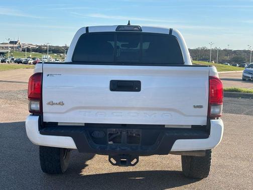 2019 Toyota Tacoma SR