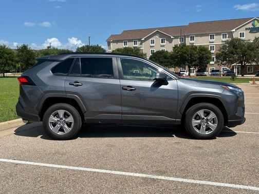 Magnetic Gray Metallic 2025 Toyota RAV4 XLE