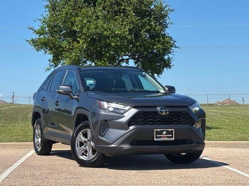 Magnetic Gray Metallic 2025 Toyota RAV4 XLE
