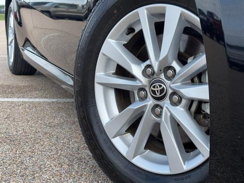 Midnight Black Metallic 2025 Toyota Camry LE