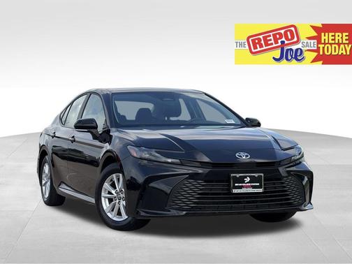 Midnight Black Metallic 2025 Toyota Camry LE