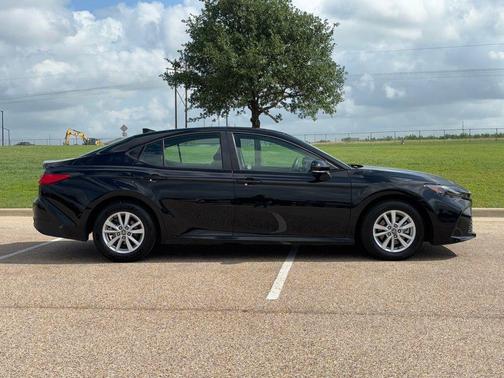 Midnight Black Metallic 2025 Toyota Camry LE