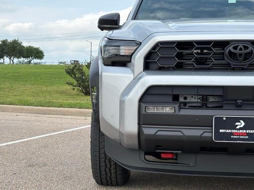 L0 2026 Toyota 4Runner TRD Off Road Premium