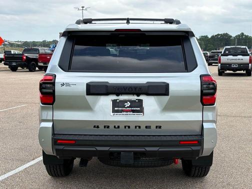 L0 2026 Toyota 4Runner TRD Off Road Premium