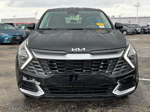 2024 Kia Sportage LX