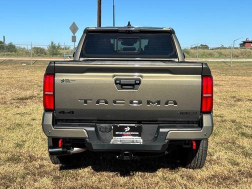 2025 Toyota Tacoma TRD Off Road