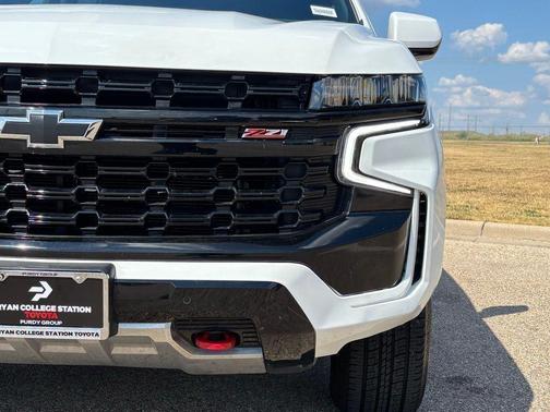 2023 Chevrolet Suburban 4WD Z71