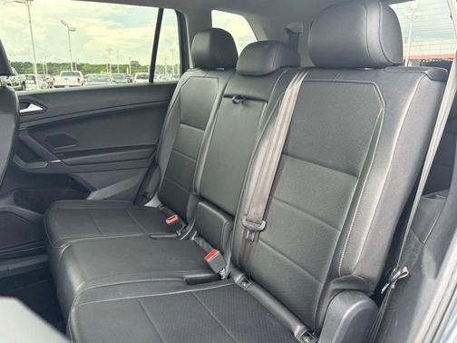 2020 Volkswagen Tiguan 2.0T SE