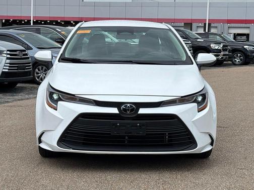 Ice Cap 2026 Toyota Corolla LE