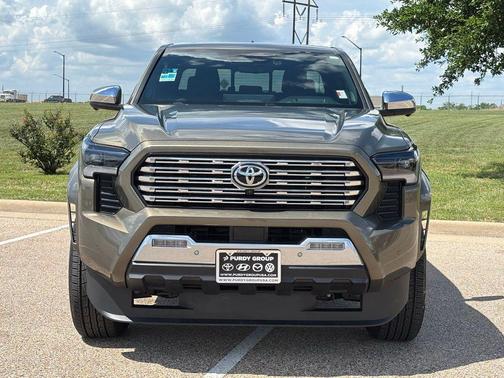 Bronze Oxide 2025 Toyota Tacoma Limited