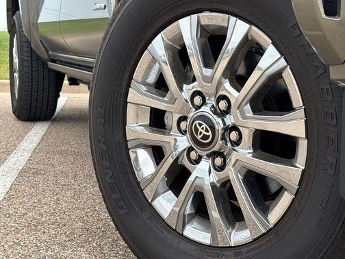 Bronze Oxide 2025 Toyota Tacoma Limited