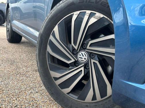2019 Volkswagen Jetta 1.4T SEL Premium