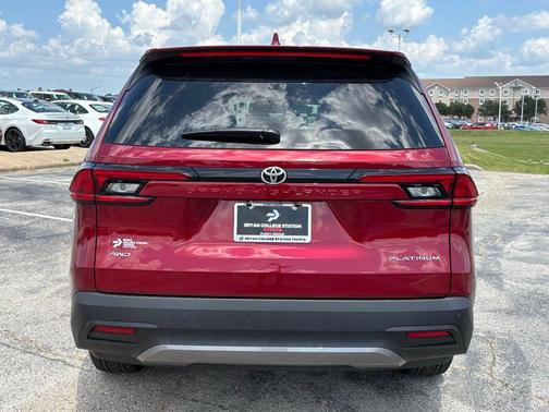 2025 Toyota Grand Highlander Platinum