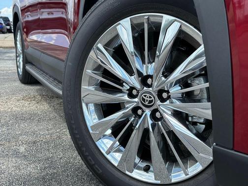2025 Toyota Grand Highlander Platinum