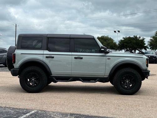 CACTUS GRAY 2024 Ford Bronco Wildtrak
