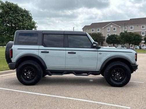 CACTUS GRAY 2024 Ford Bronco Wildtrak