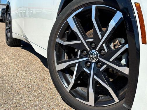 2024 Toyota Prius Prime XSE Premium