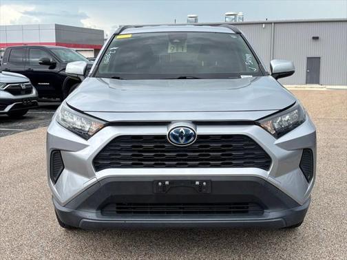 2022 Toyota RAV4 Hybrid LE