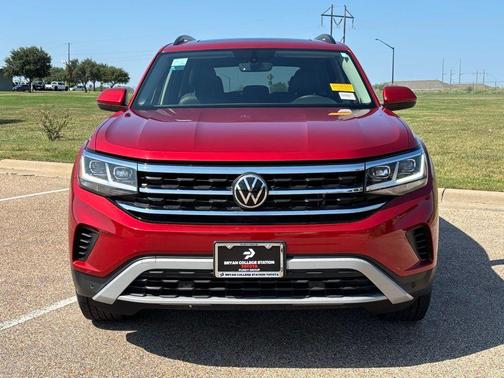 2022 Volkswagen Atlas 2.0T SE w/Technology