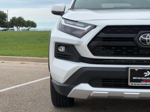 Ice Cap 2024 Toyota RAV4 Adventure