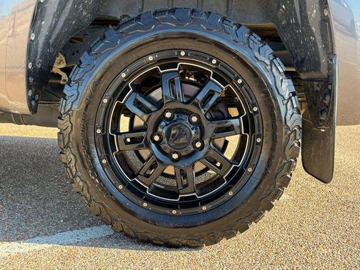 2016 Toyota Tundra SR5