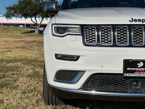 2020 Jeep Grand Cherokee Summit
