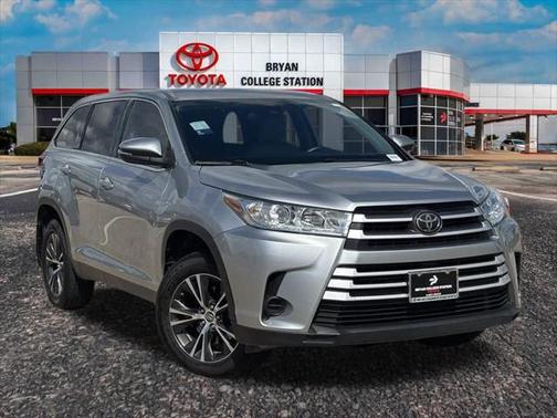 2019 Toyota Highlander LE I4