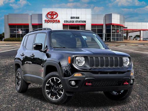 2023 Jeep Renegade Trailhawk