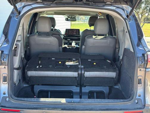 2022 Toyota Sienna XLE