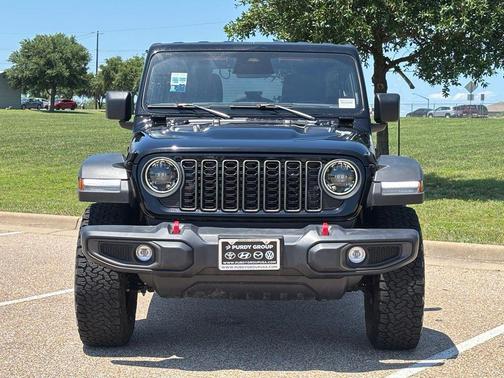 Black Clearcoat 2025 Jeep Wrangler Rubicon