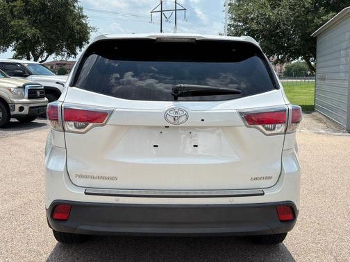 Blizzard Pearl 2016 Toyota Highlander Limited