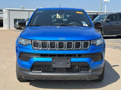 2024 Jeep Compass Sport