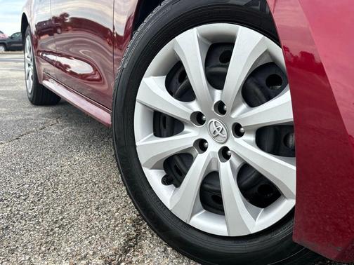 2023 Toyota Corolla Hybrid LE