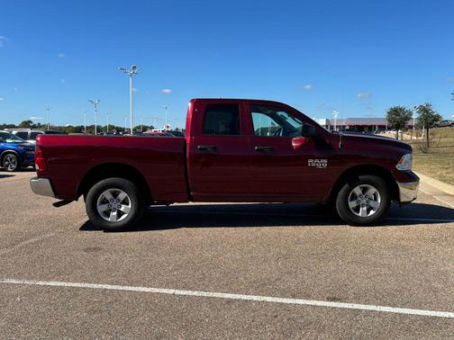 2024 RAM 1500 Classic SLT