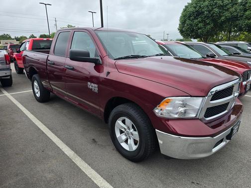 2024 RAM 1500 Classic SLT