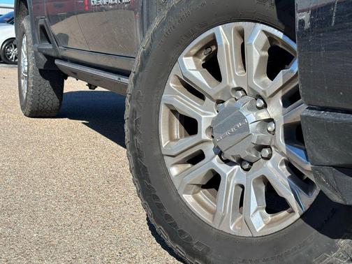 2023 GMC Sierra 2500 Denali